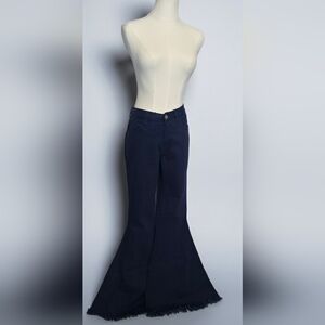 Hope Horizon Blue Super Bell Bottom Jeans Women’s Medium Frayed Hem NWT